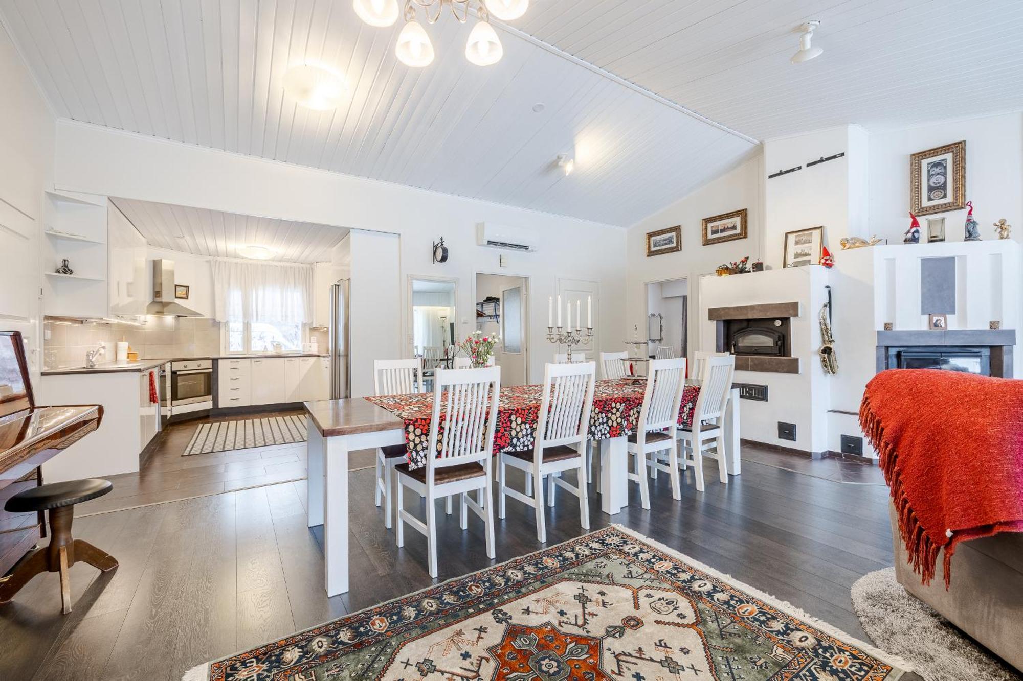 Riverside Home For Families - Beautiful House Near Santa Claus Village 로바니에미 외부 사진