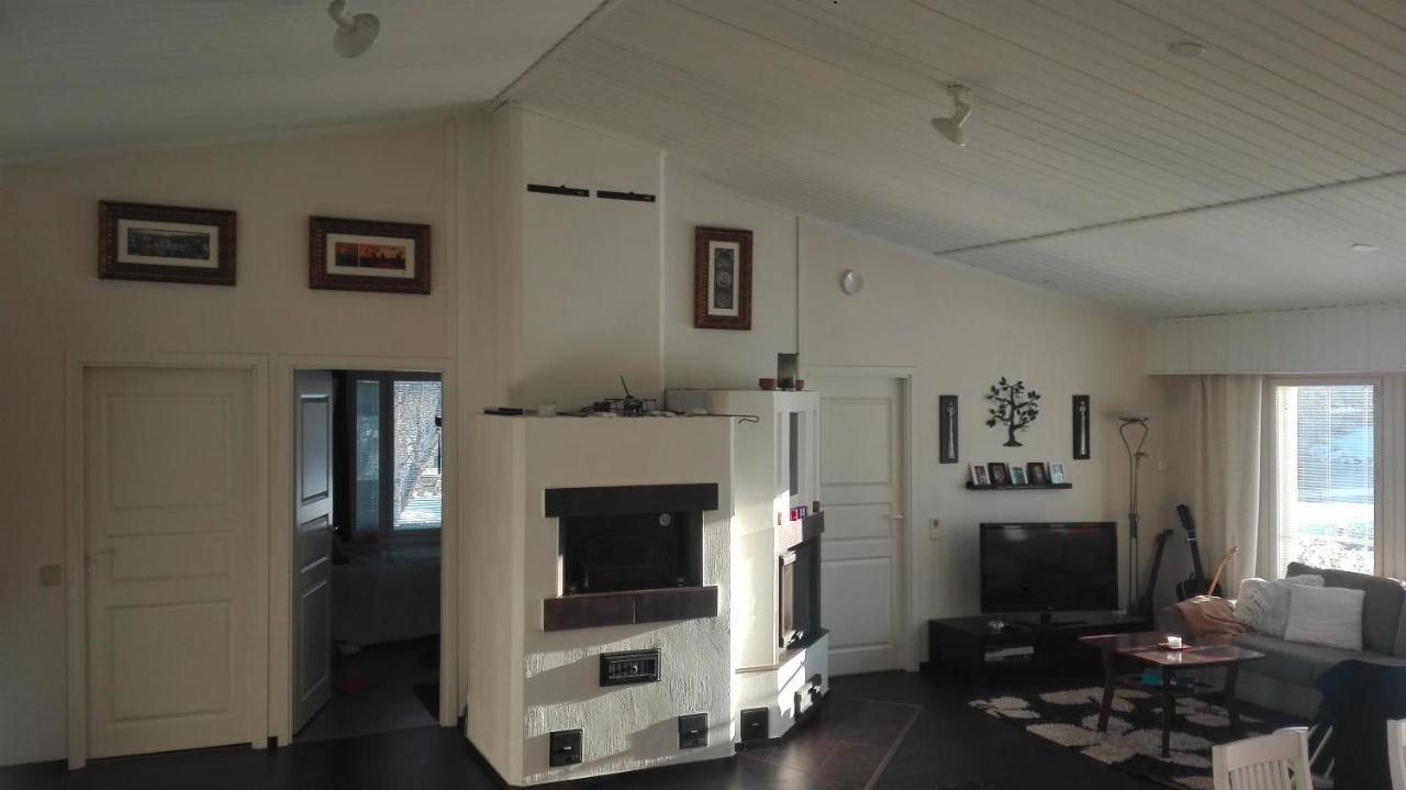 Riverside Home For Families - Beautiful House Near Santa Claus Village 로바니에미 외부 사진