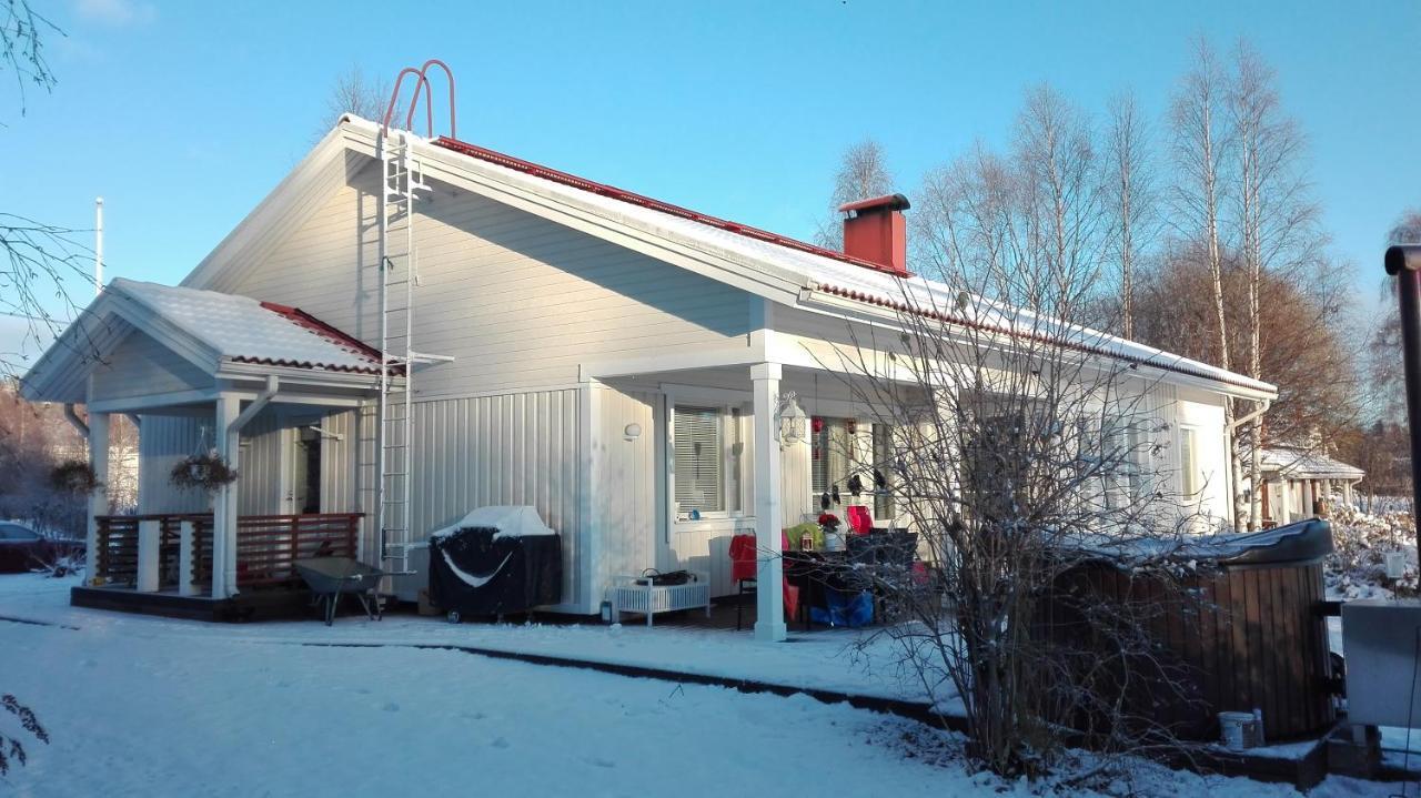 Riverside Home For Families - Beautiful House Near Santa Claus Village 로바니에미 외부 사진